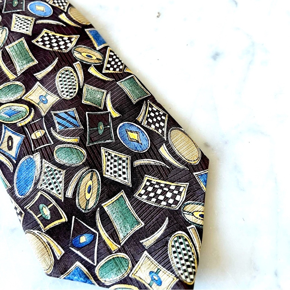 *VINTAGE* Guy LaRoche Silk Tie • 
excellent vintage condition
